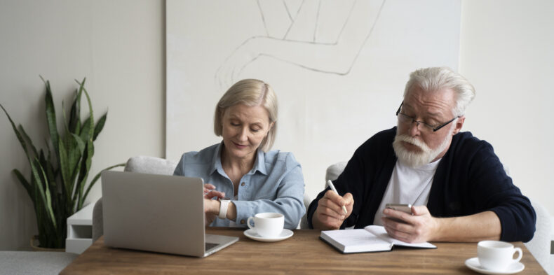 Praca po 60-tce? Seniorzy chcą wrócić do gry