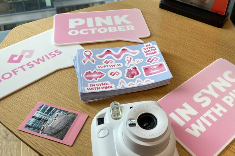 Różowy październik w firmie SOFTSWISS? Kluczem do sukcesu jest zaangażowanie pracowników