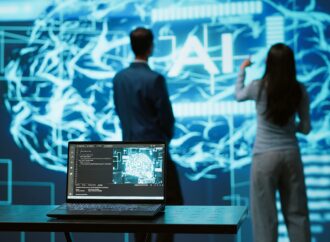 AI na rynku pracy: 74% firm ogranicza rekrutację po wdrożeniu sztucznej inteligencji