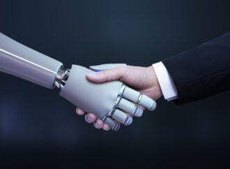 Etyka HR w dobie AI: gdzie kończy się technologia, a zaczyna odpowiedzialność?