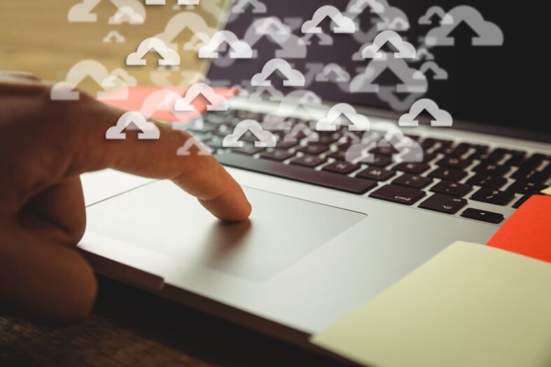 Firmy dążą do bycia &bdquo;data-driven&rdquo;. Eksperci zajmujący się przetwarzaniem danych nie muszą się martwić o etaty